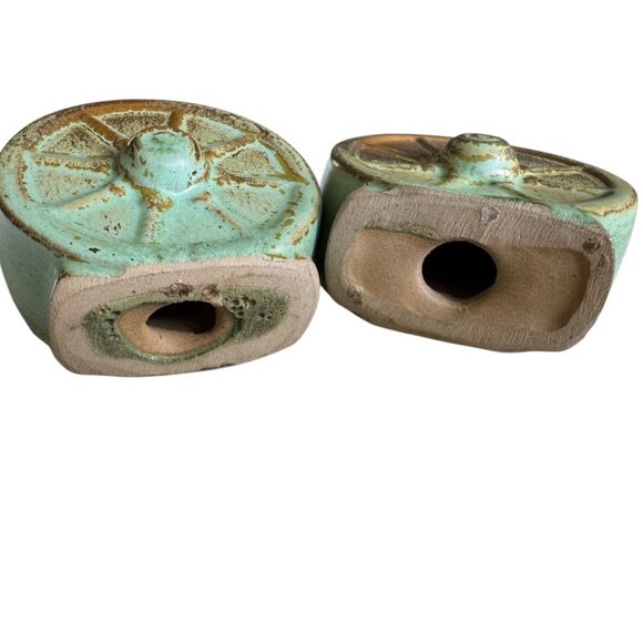 Vintage Frankoma MCM Pottery Wagon Wheel Salt Pepper Drip Glaze Prairie Green - Picture 6 of 13